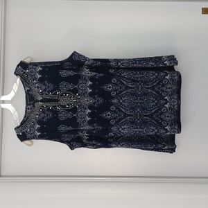 Women's plus size sleeveless tunic